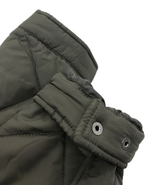 COLE HAAN（コールハーン）COLE HAAN (コールハーン) トーナル ダイヤモンド キルテッド ジャケット カーキ サイズ:S 未使用品の古着・服飾アイテム