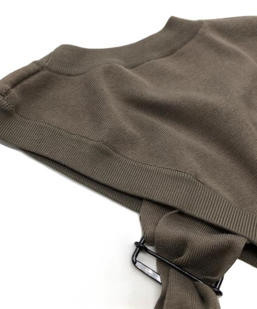 HYKE（ハイク）HYKE (ハイク) ASYMMETRIC SWEATER TOP ベージュ サイズ:FREEの古着・服飾アイテム