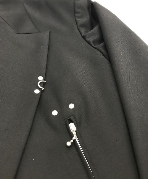 s'yte（サイト）s'yte (サイト) T/W Gabardine 3BS Peak Lapel Studs Long Jacket ブラック サイズ:3の古着・服飾アイテム