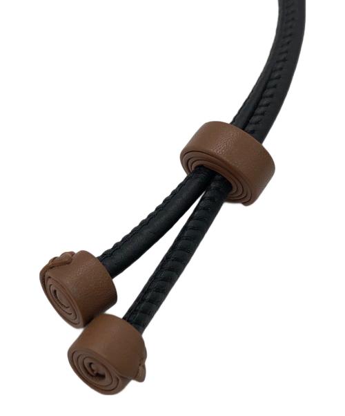 J&M DAVIDSON（ジェイ＆エム デヴィッドソン）J&M DAVIDSON (ジェイ＆エム デヴィッドソン) FISHTAIL NECK KEY CHARM ブラックの古着・服飾アイテム