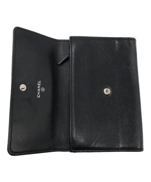 CHANEL（シャネル）CHANEL (シャネル) チェーンココマーク レザー二つ折り財布 ブラックの古着・服飾アイテム