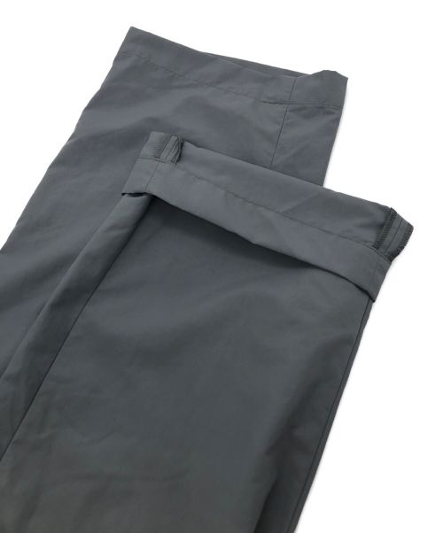 everyone（エブリワン）everyone (エブリワン) NYLON BELTED EASYPANTS グレー サイズ:Mの古着・服飾アイテム
