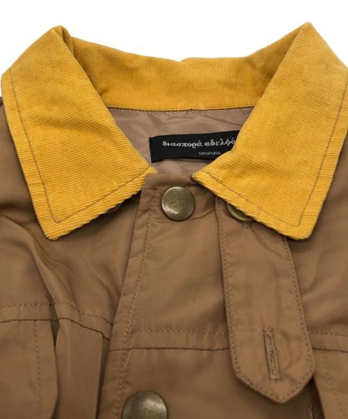 Diaspora Skateboards（ディアスポラスケートボードズ）Diaspora Skateboards (ディアスポラスケートボードズ) Nylon Warden Jacket ベージュ サイズ:FREEの古着・服飾アイテム