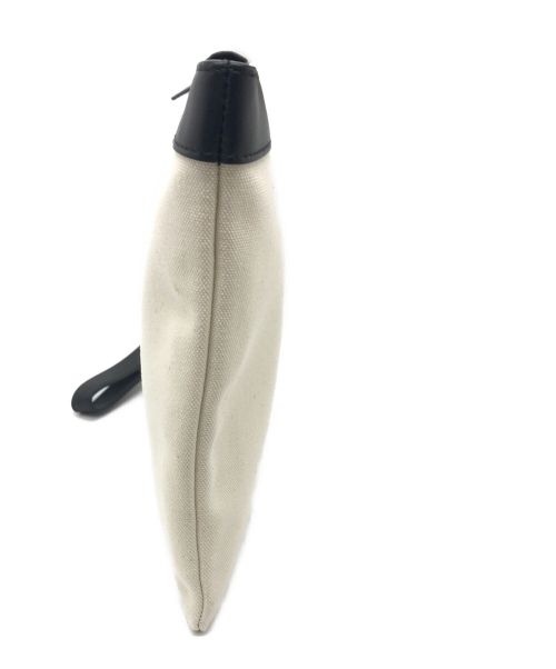 BALENCIAGA（バレンシアガ）BALENCIAGA (バレンシアガ) クラッチバッグ アイボリー×ブラック サイズ:下記参照の古着・服飾アイテム