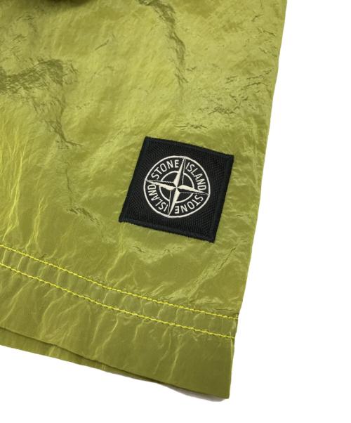 STONE ISLAND（ストーンアイランド）STONE ISLAND (ストーンアイランド) ナイロンメタルパンツ イエロー サイズ:Mの古着・服飾アイテム