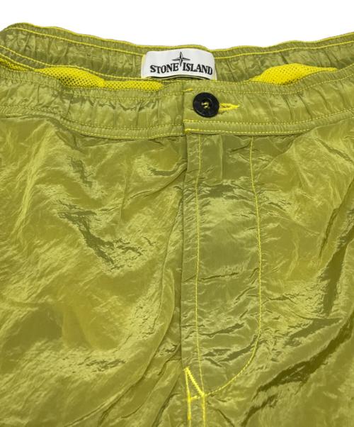 STONE ISLAND（ストーンアイランド）STONE ISLAND (ストーンアイランド) ナイロンメタルパンツ イエロー サイズ:Mの古着・服飾アイテム