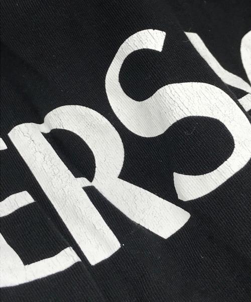 VERSACE（ヴェルサーチェ）VERSACE (ヴェルサーチェ) メデューサピン Tシャツ ブラック サイズ:36の古着・服飾アイテム