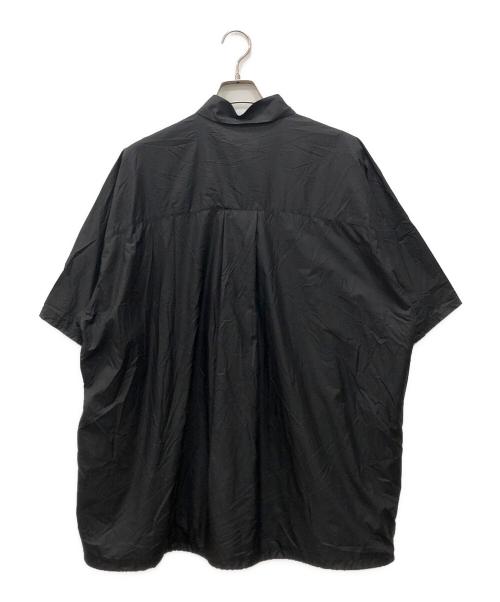 Graphpaper（グラフペーパー）Graphpaper (グラフペーパー) PERTEX QUANTUM AIR Ripstop Regular Collar Pullover ブラック サイズ:1の古着・服飾アイテム