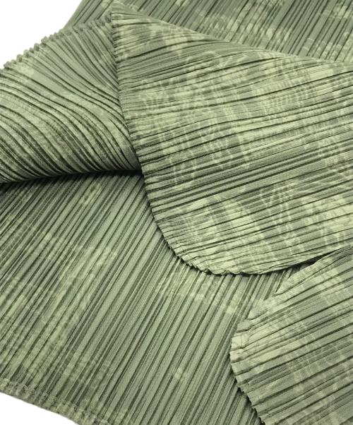 PLEATS PLEASE（プリーツプリーズ）PLEATS PLEASE (プリーツプリーズ) プリントプリーツカットソー カーキ サイズ:3の古着・服飾アイテム