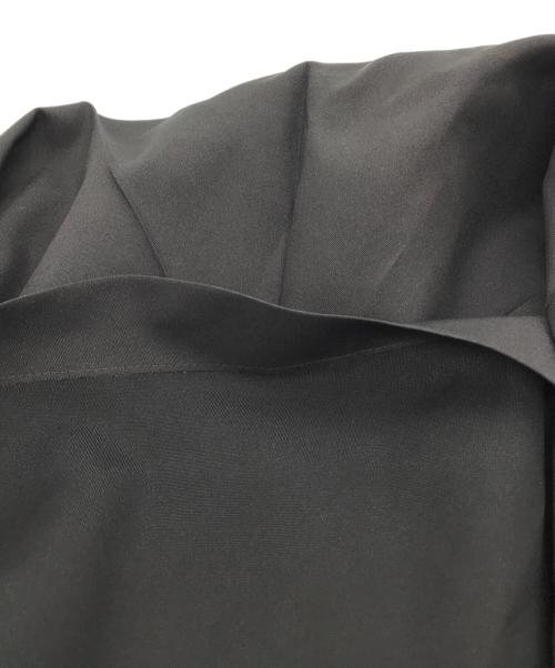 132 5. ISSEY MIYAKE（132 5. イッセイ ミヤケ）132 5. ISSEY MIYAKE (132 5. イッセイ ミヤケ) 変形ブラウス グレー サイズ:3の古着・服飾アイテム