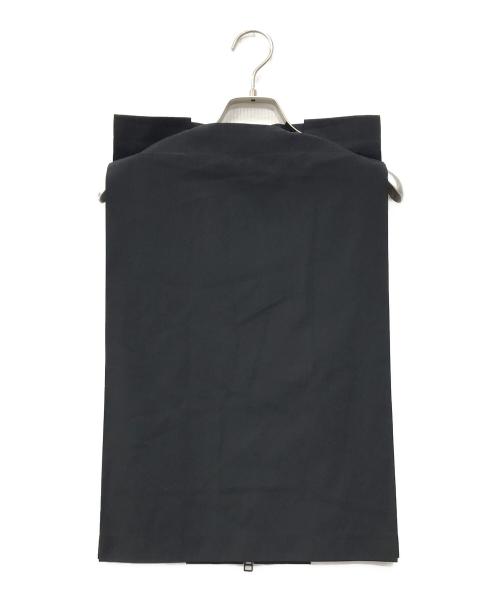132 5. ISSEY MIYAKE（132 5. イッセイ ミヤケ）132 5. ISSEY MIYAKE (132 5. イッセイ ミヤケ) 変形フルジップノースリーブブラウス ブラック サイズ:3の古着・服飾アイテム