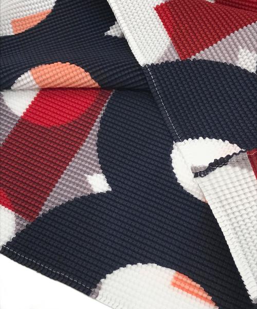 me ISSEY MIYAKE（ミーイッセイ ミヤケ）me ISSEY MIYAKE (ミーイッセイ ミヤケ) ナンバリング 半袖 Tシャツ マルチカラー サイズ:FREEの古着・服飾アイテム