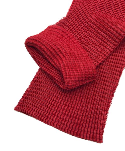 me ISSEY MIYAKE（ミーイッセイ ミヤケ）me ISSEY MIYAKE (ミーイッセイ ミヤケ) プリーツカットソー レッド サイズ:下記参照の古着・服飾アイテム