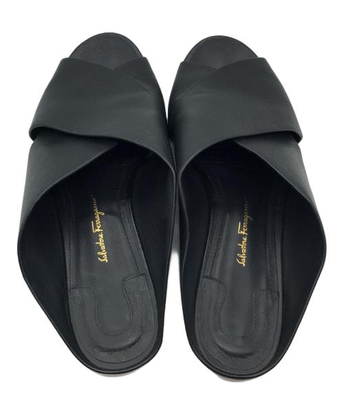 Salvatore Ferragamo（サルヴァトーレ フェラガモ）Salvatore Ferragamo (サルヴァトーレ フェラガモ) LASA10 サンダル ブラック サイズ:8.5の古着・服飾アイテム
