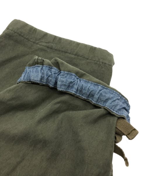 sacai（サカイ）sacai (サカイ) サイドバックル ストレートパンツ グリーンの古着・服飾アイテム