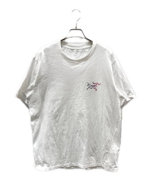 ARC'TERYX（アークテリクス）ARC'TERYX (アークテリクス) KRAGG COTTON LOGO S/S ホワイト サイズ:Mの古着・服飾アイテム