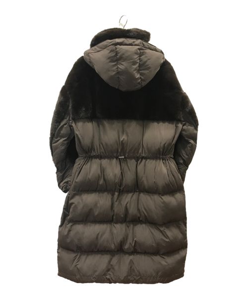 ELISABETTA FRANCHI（エリザベッタフランキ）ELISABETTA FRANCHI (エリザベッタフランキ) ベルト付ダウンコート グリーン サイズ:40の古着・服飾アイテム