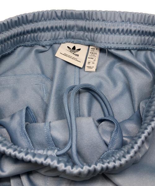 adidas（アディダス）adidas (アディダス) トラックパンツ（ジェンダーニュートラル） アンビエントスカイ スカイブルー サイズ:XSの古着・服飾アイテム