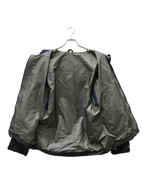 ARC'TERYX（アークテリクス）ARC'TERYX (アークテリクス) Beta LT Jacket ネイビー サイズ:Mの古着・服飾アイテム