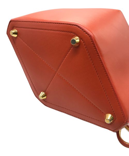 ALEXANDER McQUEEN（アレキサンダーマックイーン）ALEXANDER McQUEEN (アレキサンダーマックイーン) レザー バケットバッグ レッド サイズ:下記参照の古着・服飾アイテム