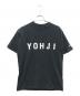 YOHJI YAMAMOTO（ヨウジヤマモト）の古着「コラボロゴTシャツ」｜ブラック