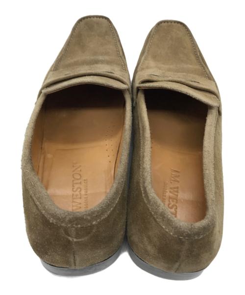 J.M.WESTON（ジェイエムウエストン）J.M.WESTON (ジェイエムウエストン) シグニチャーローファー ベージュ サイズ:26の古着・服飾アイテム