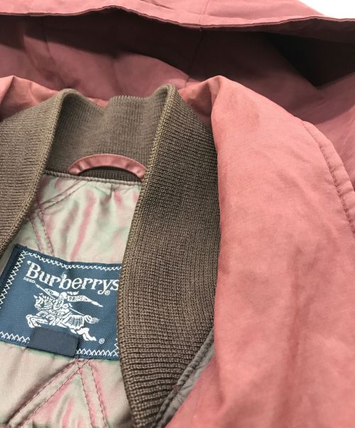 Burberry's（バーバリーズ）Burberry's (バーバリーズ) ジップアップジャケット レッド サイズ:Mの古着・服飾アイテム