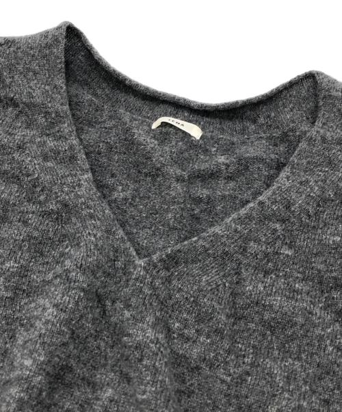 IENA（イエナ）IENA (イエナ) Fineニュージーウール ニュアンス Vプルオーバー グレー サイズ:下記参照の古着・服飾アイテム