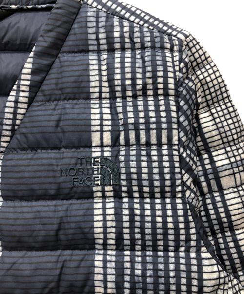 THE NORTH FACE（ザ ノース フェイス）THE NORTH FACE (ザ ノース フェイス) 総柄ダウンジャケット ネイビー サイズ:Mの古着・服飾アイテム