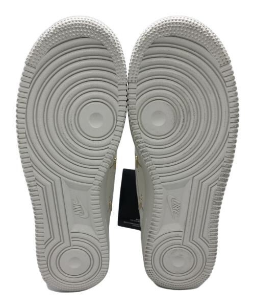 NIKE（ナイキ）NIKE (ナイキ) AIR FORCE 1 ‘07 LX オフホワイト サイズ:26.5 未使用品の古着・服飾アイテム