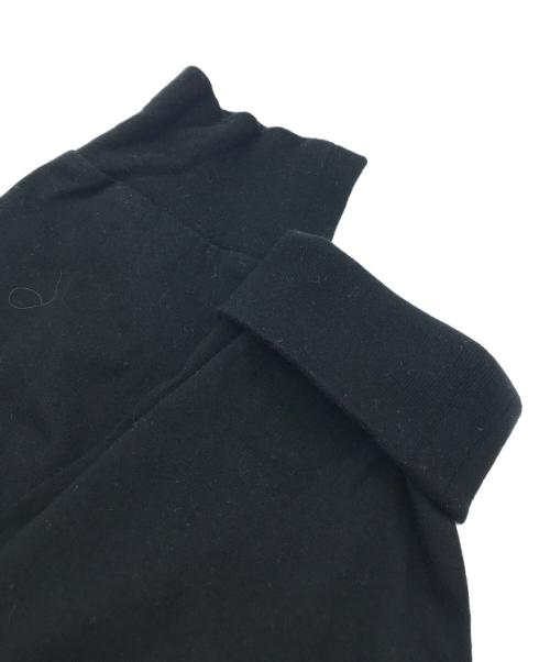 ENFOLD（エンフォルド）ENFOLD (エンフォルド) SQUARE PEPLUM LONG-SLEEVES T-SHIRT ブラック サイズ:38の古着・服飾アイテム