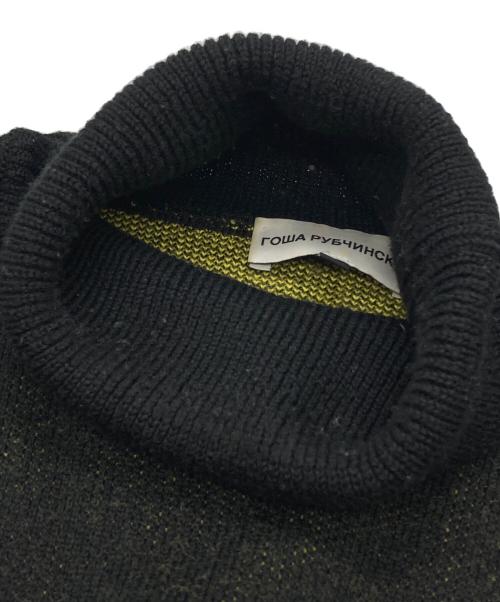 Gosha Rubchinskiy（ゴーシャラブチンスキー）Gosha Rubchinskiy (ゴーシャラブチンスキー) ロゴタートルネックニット ブラック サイズ:Mの古着・服飾アイテム