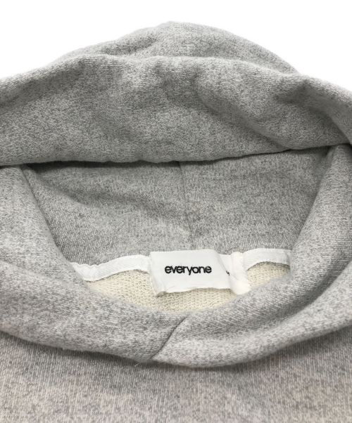 everyone（エブリワン）everyone (エブリワン) classic hoodie グレー サイズ:Mの古着・服飾アイテム