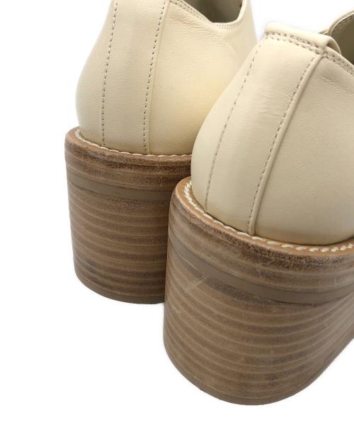 grove（グローブ）grove (グローブ) HEEL DURBY SHOES アイボリー サイズ:37 1/2の古着・服飾アイテム