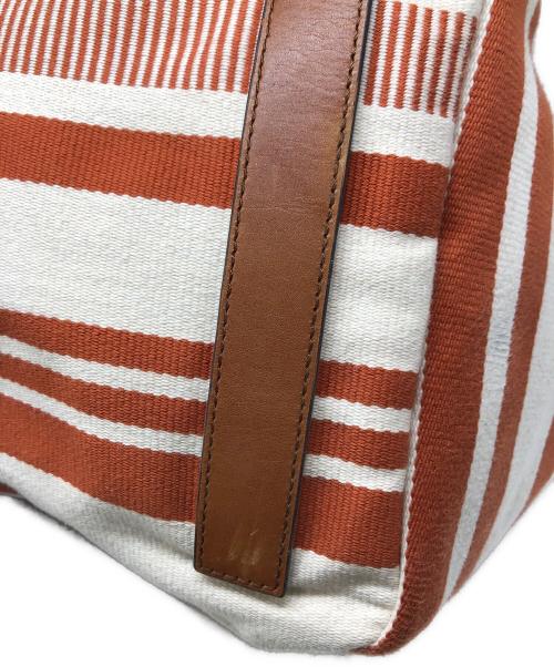 WEEKEND Max Mara（ウィークエンド マックスマーラ）Weekend Max Mara (ウィークエンド マックスマーラ) トートバッグ ベージュの古着・服飾アイテム