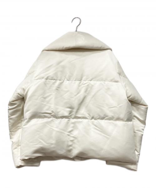 theory luxe（セオリーリュクス）theory luxe (セオリーリュクス) ダウンジャケット アイボリー サイズ:40の古着・服飾アイテム