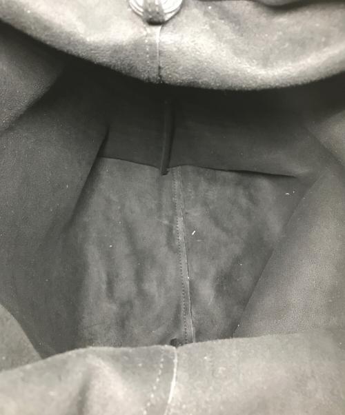 Saint Laurent Paris（サンローランパリ）Saint Laurent Paris (サンローランパリ) Teddy Bucket Bag Leather Small ブラックの古着・服飾アイテム