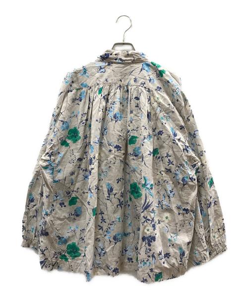 45R（フォーティファイブ・アール）45R (フォーティーファイブアール) ウィンターフラワープリントのくしゅくしゅブラウス グレー サイズ:FREEの古着・服飾アイテム