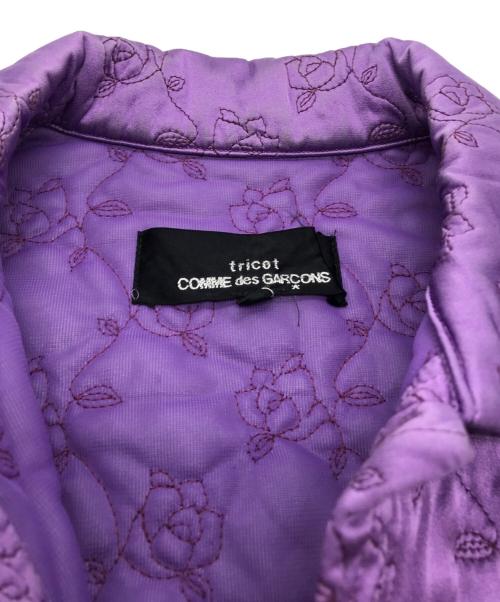 tricot COMME des GARCONS（トリココムデギャルソン）tricot COMME des GARCONS (トリココムデギャルソン) フラワー刺繍デザインシャツ パープル サイズ:Mの古着・服飾アイテム