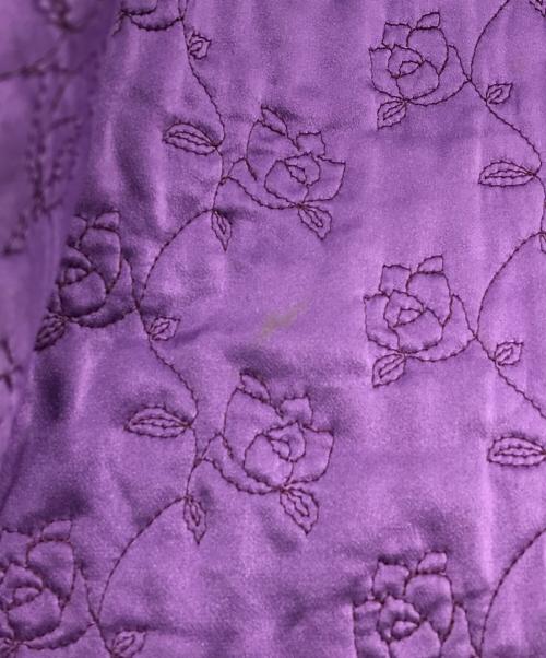 tricot COMME des GARCONS（トリココムデギャルソン）tricot COMME des GARCONS (トリココムデギャルソン) フラワー刺繍デザインシャツ パープル サイズ:Mの古着・服飾アイテム