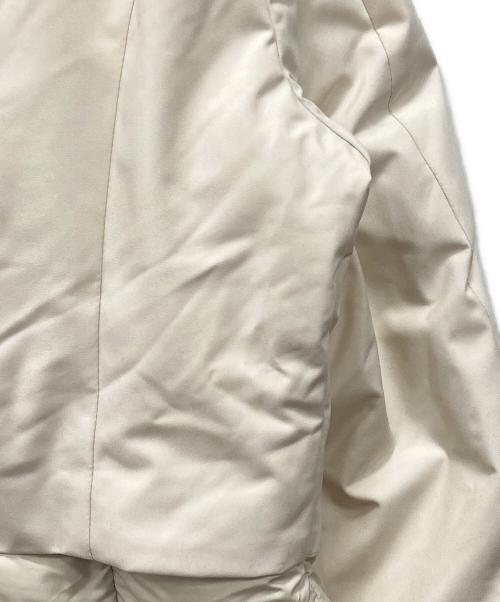 CAPEHORN（ケープホーン）CAPEHORN (ケープホーン) VICTORIA ダウンコート ベージュ サイズ:44の古着・服飾アイテム