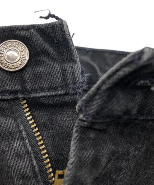 LEVI'S（リーバイス）LEVI'S (リーバイス) デニムパンツ ブラック サイズ:W32の古着・服飾アイテム