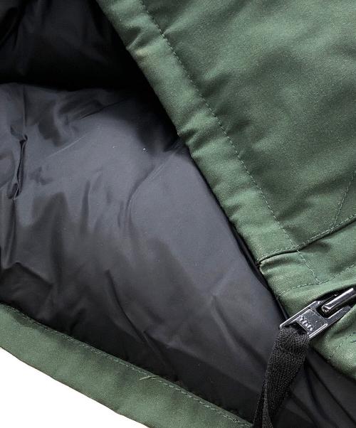 CANADA GOOSE（カナダグース）CANADA GOOSE (カナダグース) ダウンジャケット グリーン サイズ:Mの古着・服飾アイテム