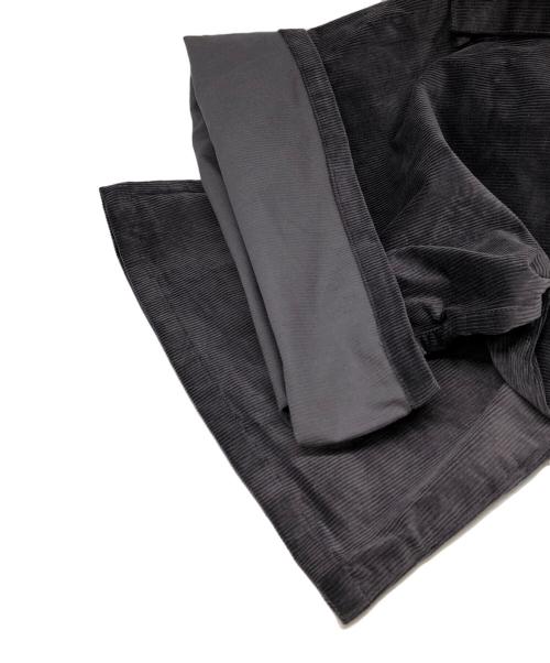 MAISON SPECIAL（メゾンスペシャル）MAISON SPECIAL (メゾンスペシャル) Corduroy Cargo Pants グレー サイズ:36 未使用品の古着・服飾アイテム