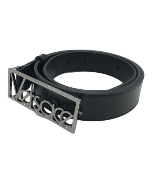 VERSACE（ヴェルサーチェ）VERSACE (ヴェルサーチェ) ロゴ金具レザーベルト ブラック サイズ:下記参照の古着・服飾アイテム