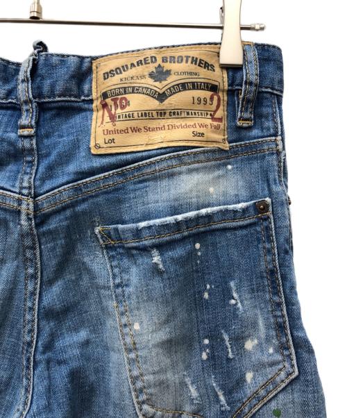 DSQUARED2（ディースクエアード）DSQUARED2 (ディースクエアード) リペア加工デニムパンツ インディゴ サイズ:Sの古着・服飾アイテム