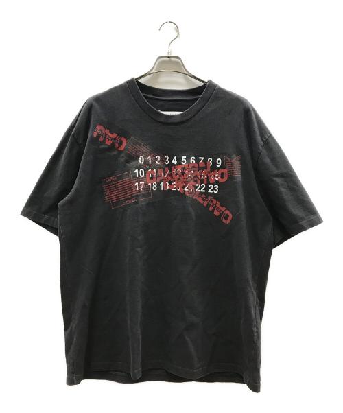 Maison Margiela（メゾンマルジェラ）Maison Margiela (メゾンマルジェラ) フロントテーピングロゴTシャツ ブラック サイズ:46の古着・服飾アイテム