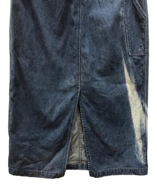 AURALEE（オーラリー）AURALEE (オーラリー) SUNFADE BLEACH DENIM SKIRT インディゴ サイズ:1 未使用品の古着・服飾アイテム