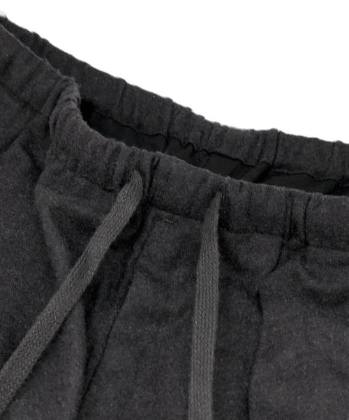 COMOLI（コモリ）COMOLI (コモリ) ウールピエラ ドローストリングパンツ グレー サイズ:1の古着・服飾アイテム