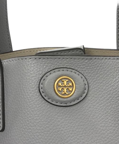 TORY BURCH（トリーバーチ）TORY BURCH (トリーバーチ) ロビンソン 2WAYトートバッグ ブルーの古着・服飾アイテム